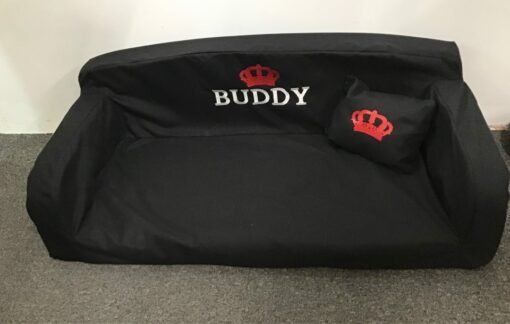 full bed picture black with red crown buddy white
