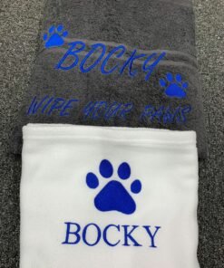 Dark grey towel royal blue writing bocky set